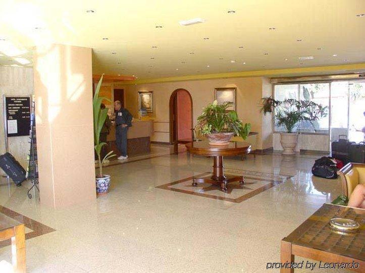 Hotel Vistamar Бенальмадена Интерьер фото